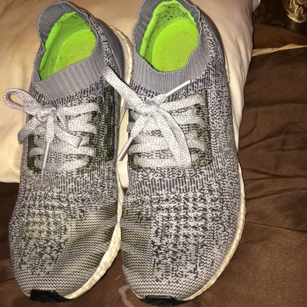 ❌donated❌Adidas ultraboosts